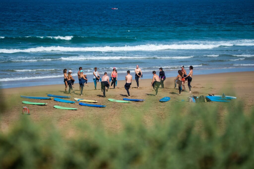 warm up cursos de surf en fuerteventura